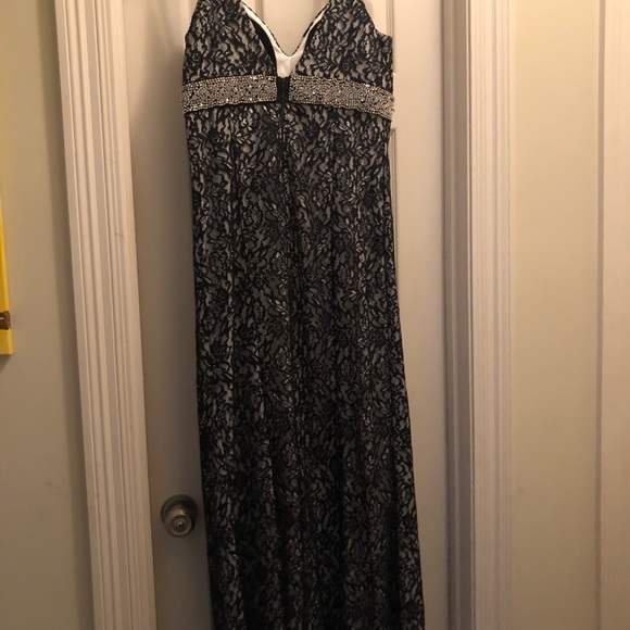 Sequin Hearts | Prom/ dance dress - Picture 3 of 7